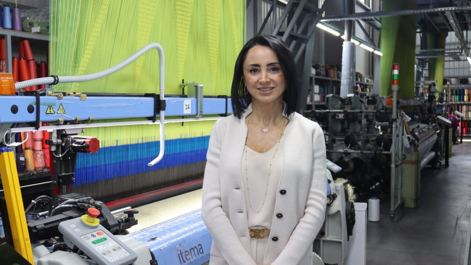 Monateks, metalik ağırlıklı moda kumaşlarında kalite standardını Itema ile koruyor