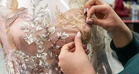 Temel Abiye Kurs Programı: Zarafetin Tasarımla Buluştuğu Nokta