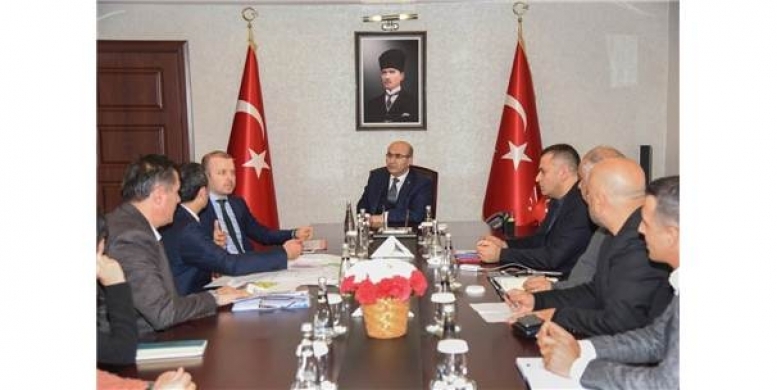 Vali Demirtaş: "Tekstil Sektörünü Çağdaş Mekana Kavuşturacağız"